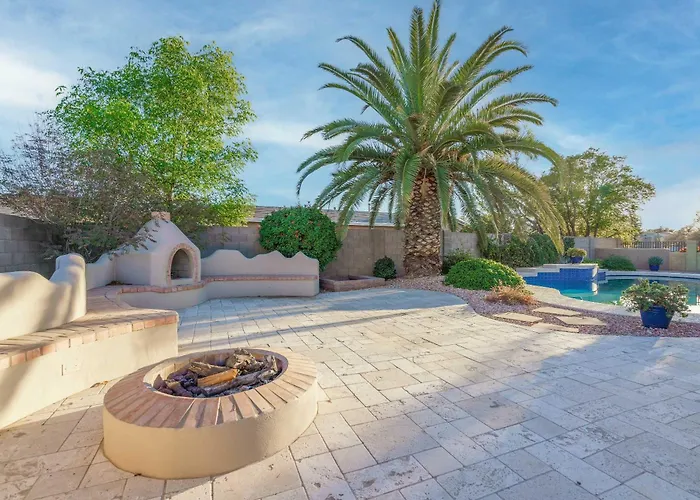 Luxe Pool Bbq & Backyard Paradise Goodyear